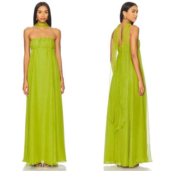 Lovers + Friends Dresses & Skirts - Lovers and Friends Estelle Gown in Pear Green